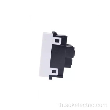 ราคาถูก ทนทานต่อแรงดันไฟฟ้า Modular Us Power Outlet